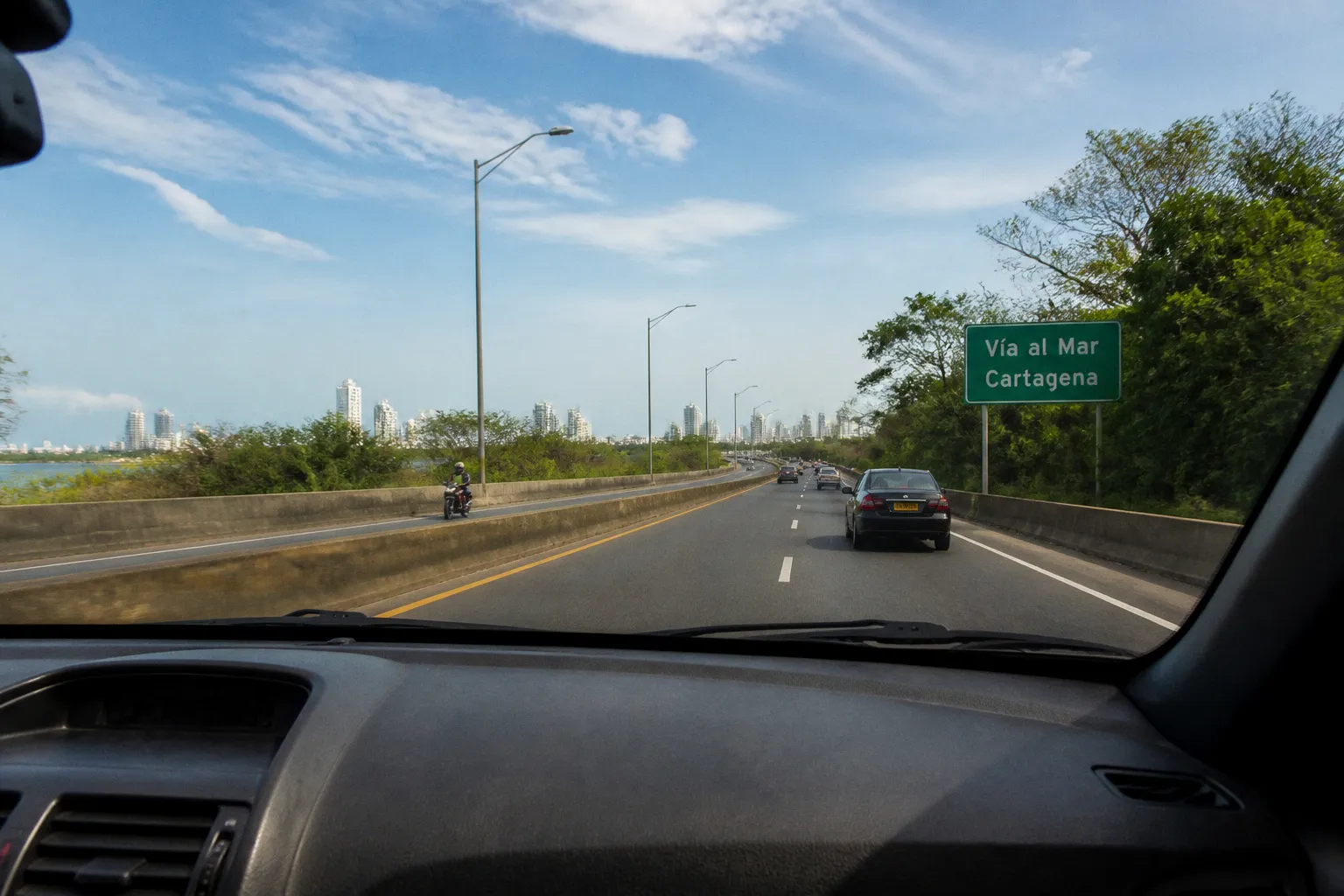 Alquiler de coches en Cartagena (Colombia): guía práctica
