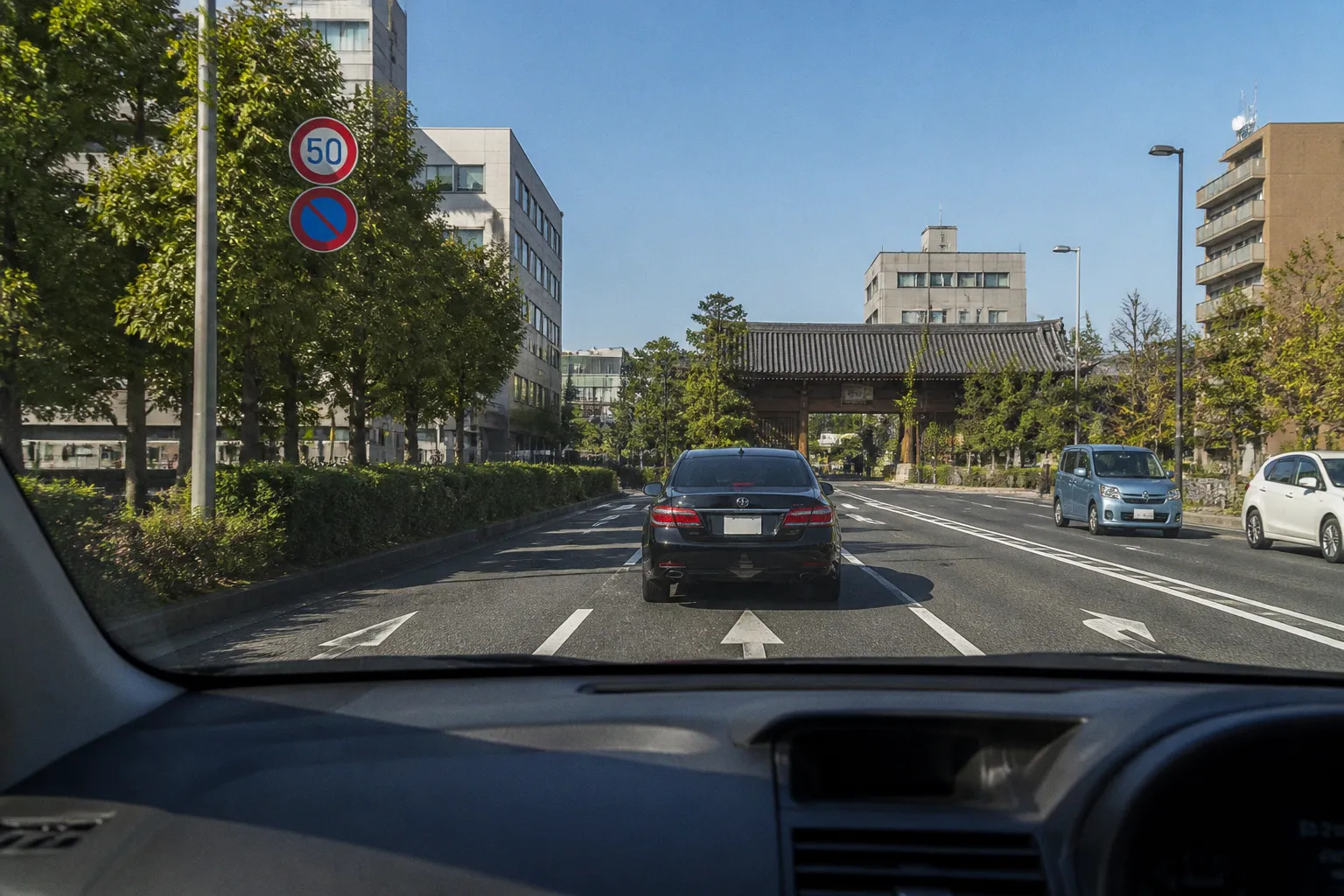 Alquiler de coches en Kioto: guía práctica para conducir en Japón