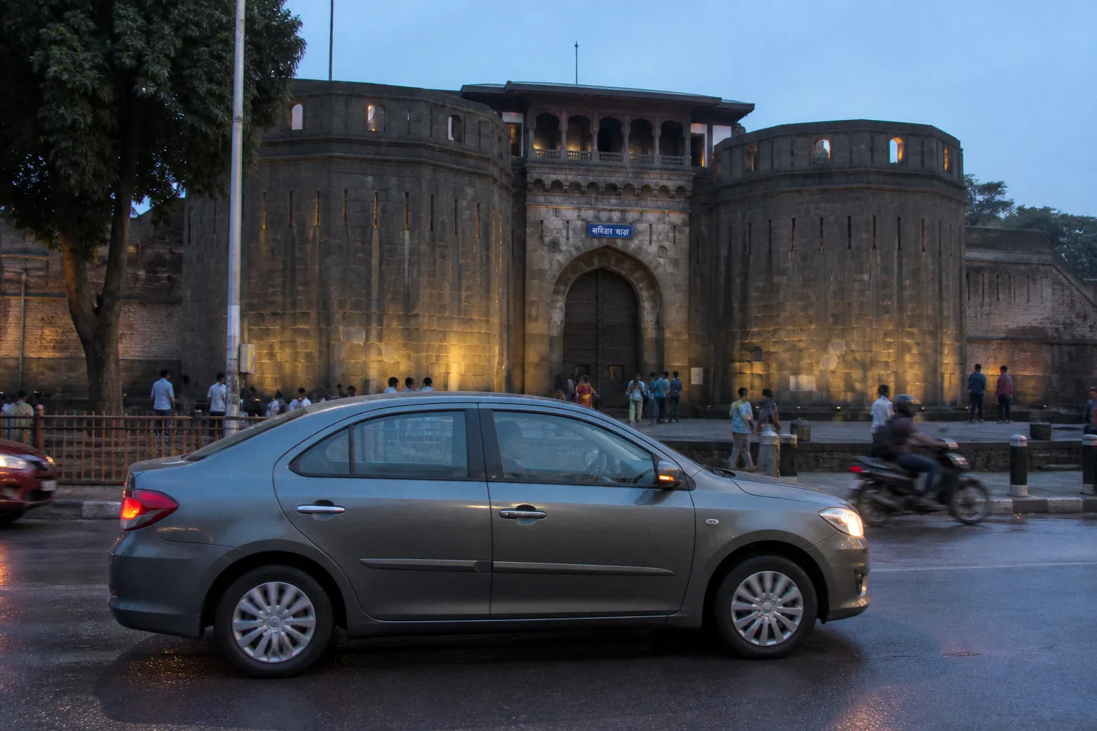 Alquiler de coches en Pune (India): guía de conducción y servicios
