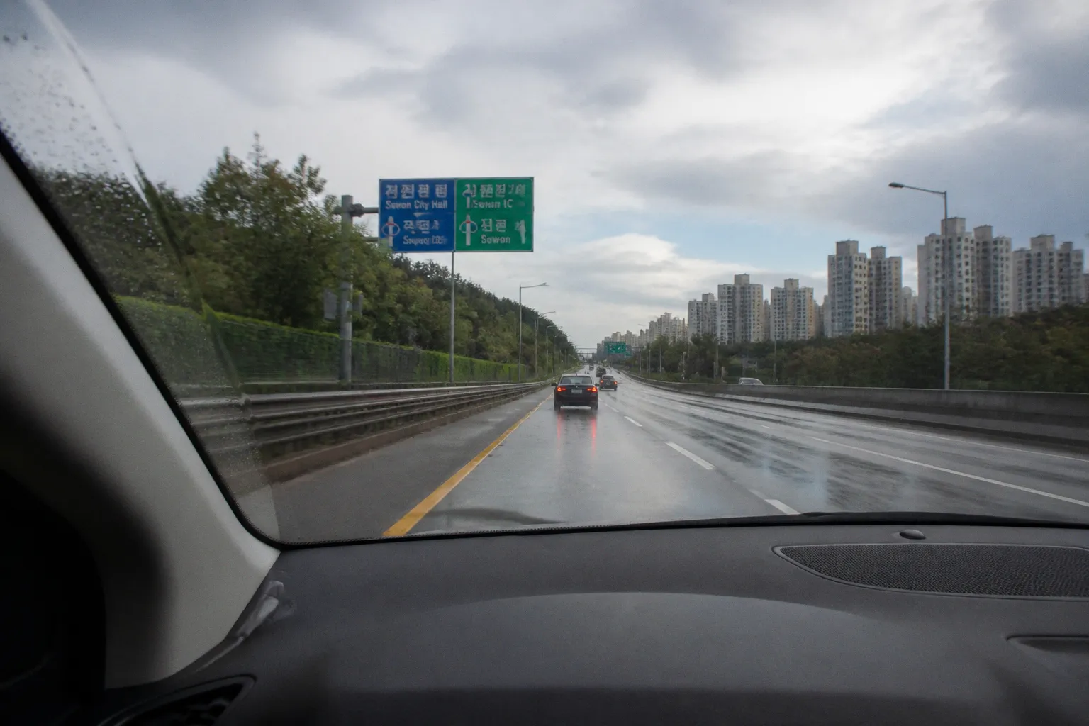Alquiler de coches en Suwon (Corea del Sur): guía práctica